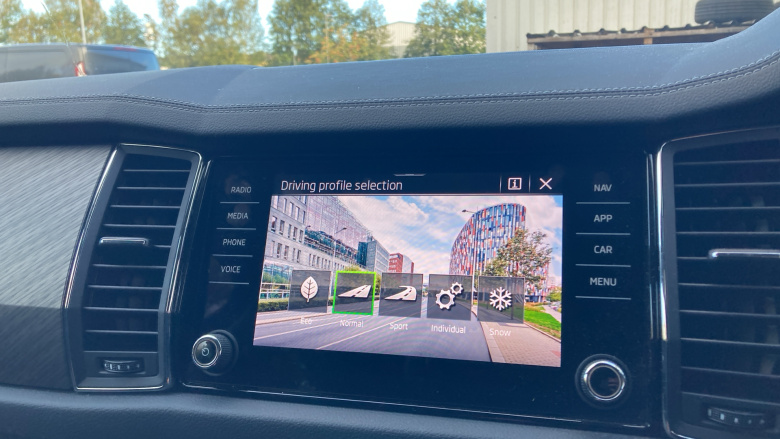 Skoda Kodiaq 2.0 TDI SE L Executive 4x4 5dr DSG [7 Seat] Diesel Estate